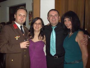 Mehr über den Artikel erfahren Feuerwehrball 2011