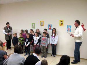 Mehr über den Artikel erfahren Nikolausfeier in der Volksschule