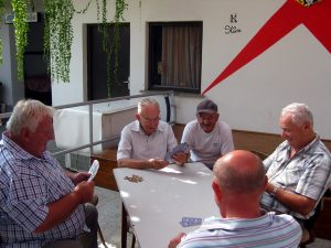 Mehr über den Artikel erfahren Kartenspieler von Inzenhof